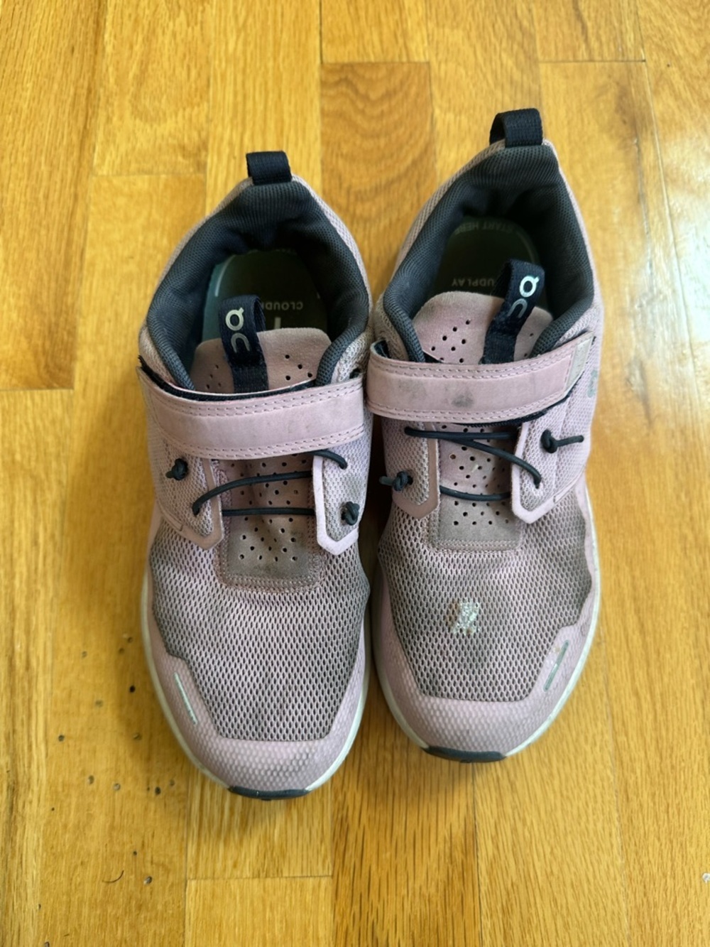 On Running Kids Pink Velcro Athletic Shoes